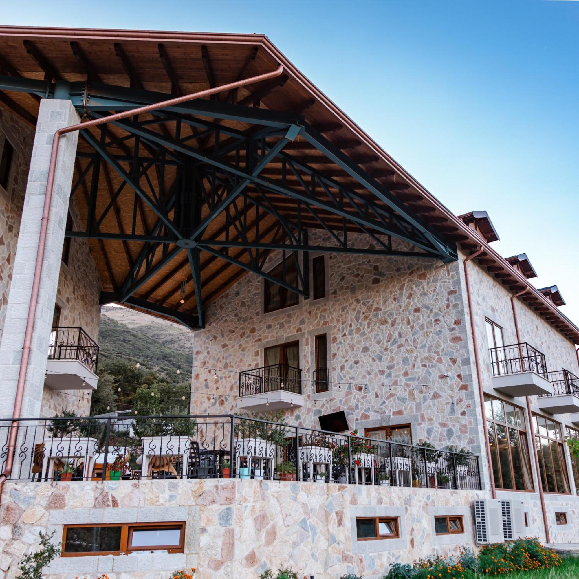 Hotel Gle-Alb Agrotourism Tepelene Zewnętrze zdjęcie