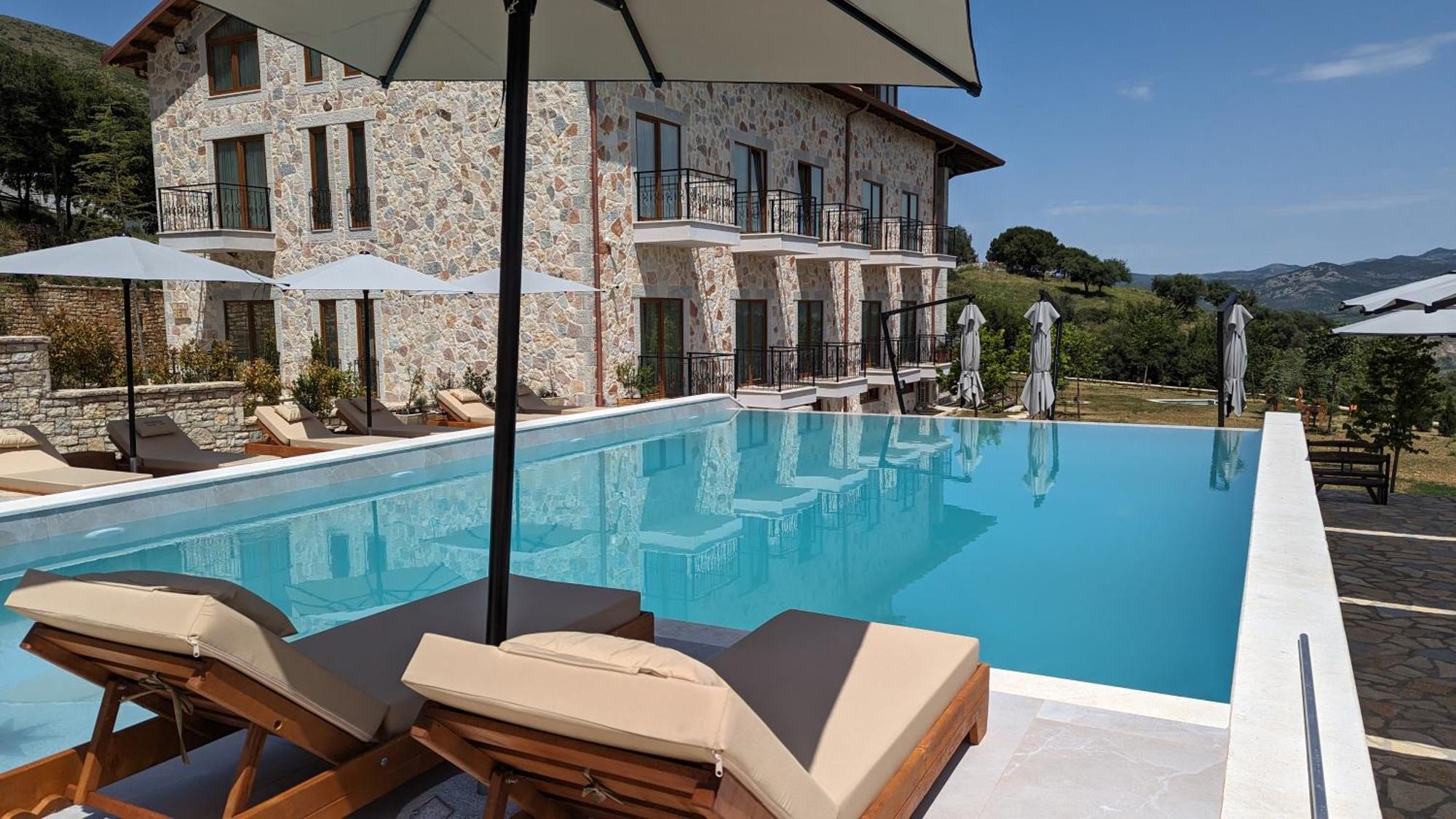 Hotel Gle-Alb Agrotourism Tepelene Zewnętrze zdjęcie