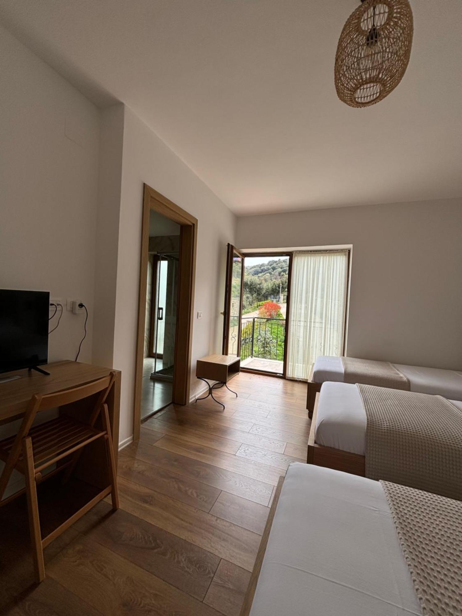 Hotel Gle-Alb Agrotourism Tepelene Zewnętrze zdjęcie
